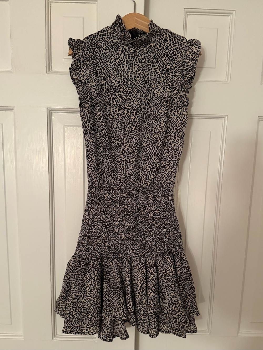 Girls Leopard Print Smocked Dress Size 10 Smocked Waist Ruffle Hem